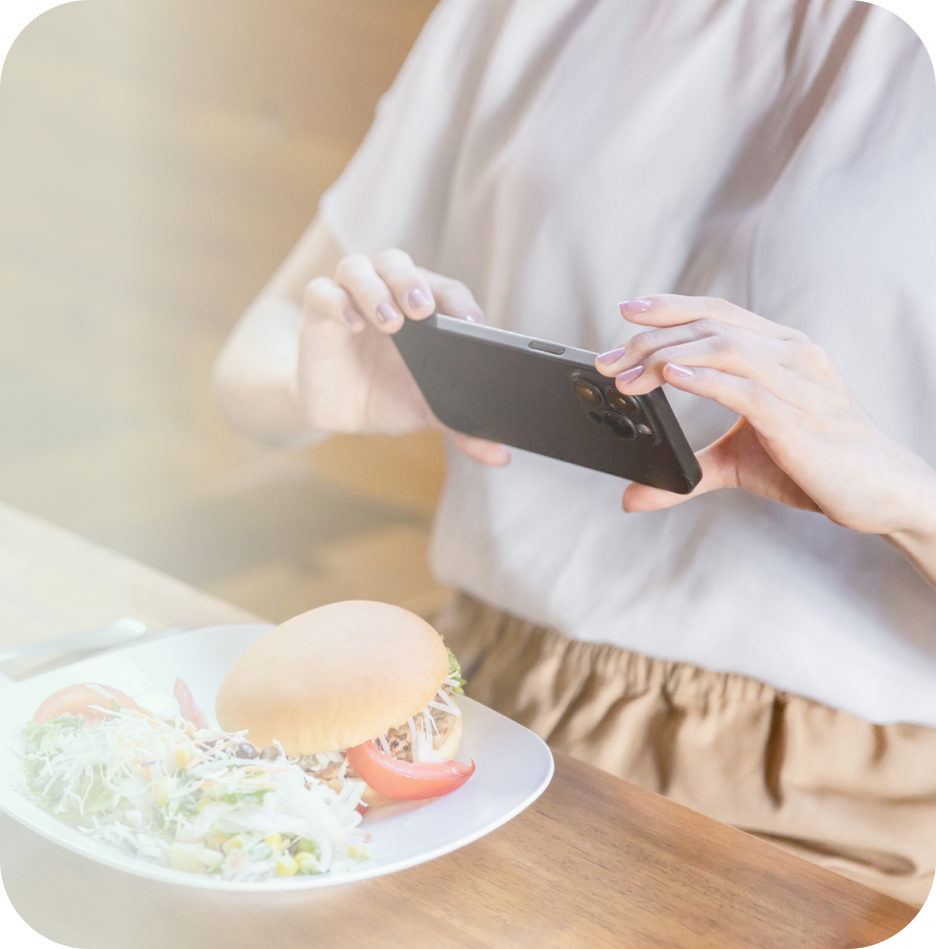 KnowKnow app 使用介面預覽